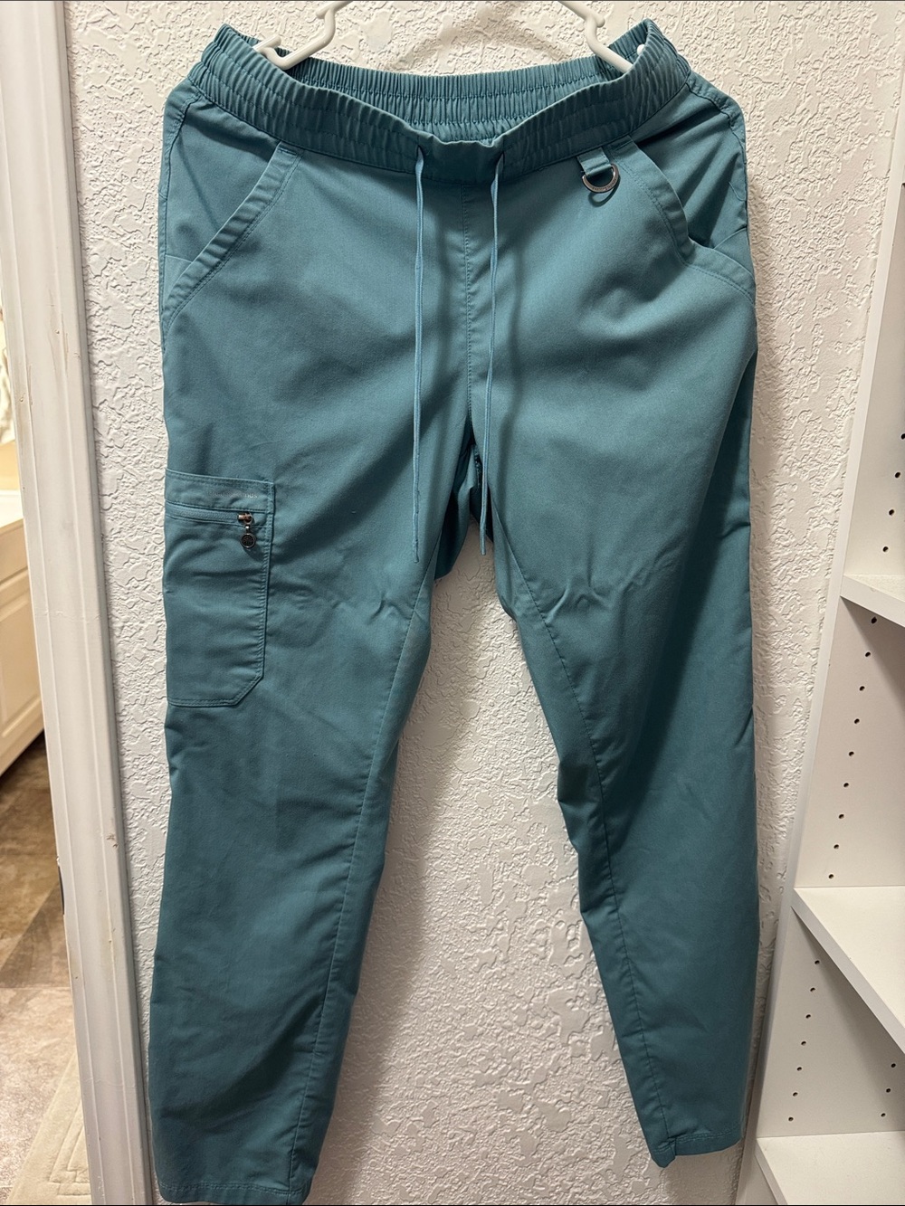 Healing Hands Women’s Scrub Pants